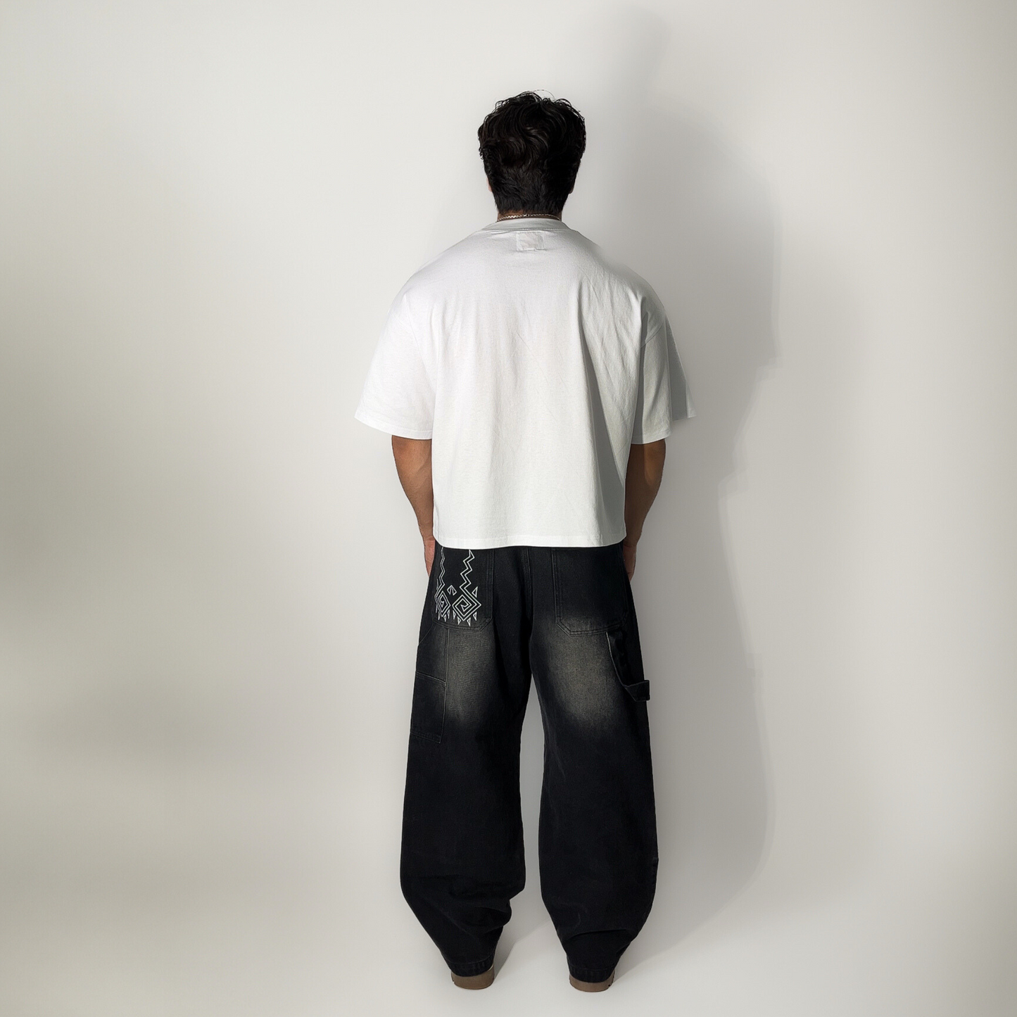 Shinra Carpenter Jeans